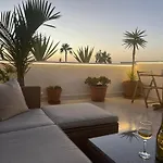 With Large Terrace And Ocean View Apartmán *