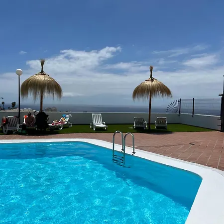 With Large Terrace And Ocean View Apartman *