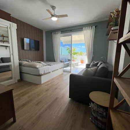 Apartmán With Large Terrace And Ocean View