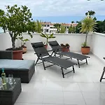With Large Terrace And Ocean View Апартаменты