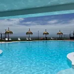 With Large Terrace And Ocean View Apartment *